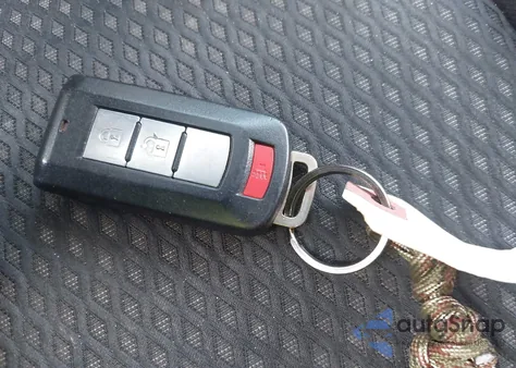 2016 Mitsubishi Outlander Se from USA, damaged, VIN JA4AZ3A30GZ048604